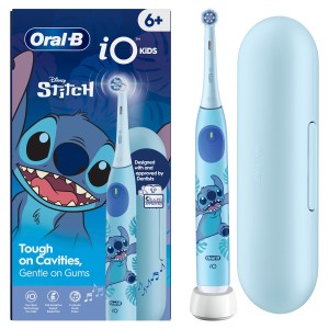 Oral-B Eltandborste iO2 Junior Stitch + resefordral. (931564) - Fri frakt