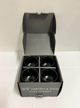 Vargen & Thor Duga Espresso – 4 koppar + 4 fat (4 Svart) *outlet*